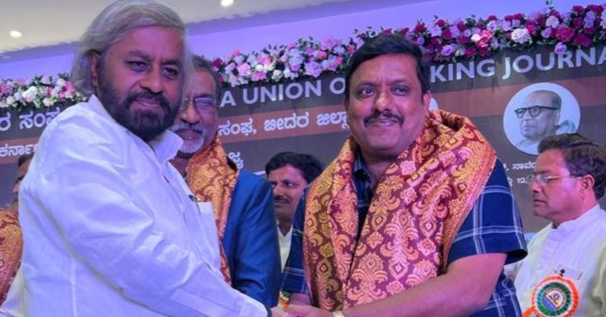ದ್ವಾರಕೀಶ್‌ ಪ್ರಶಸ್ತಿ ಸ್ವೀಕರಿಸಿದ ಸಿನಿಮಾ ಪತ್ರಕರ್ತ ಜಗದೀಶ್‌ ಕುಮಾರ್